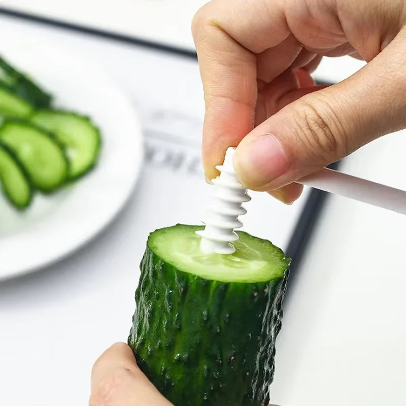 Fruit and Vegetable Spiral Cutter 